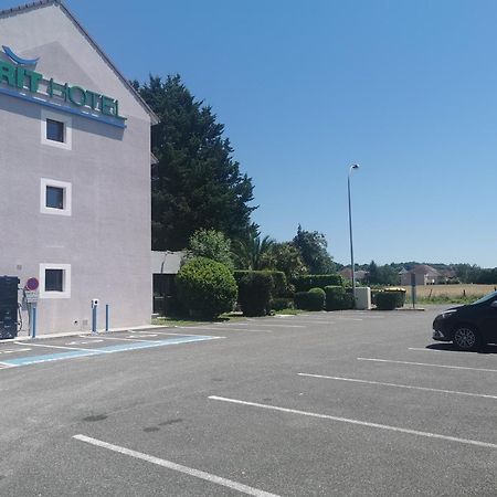 Brit Hotel Confort Pau Lons Экстерьер фото