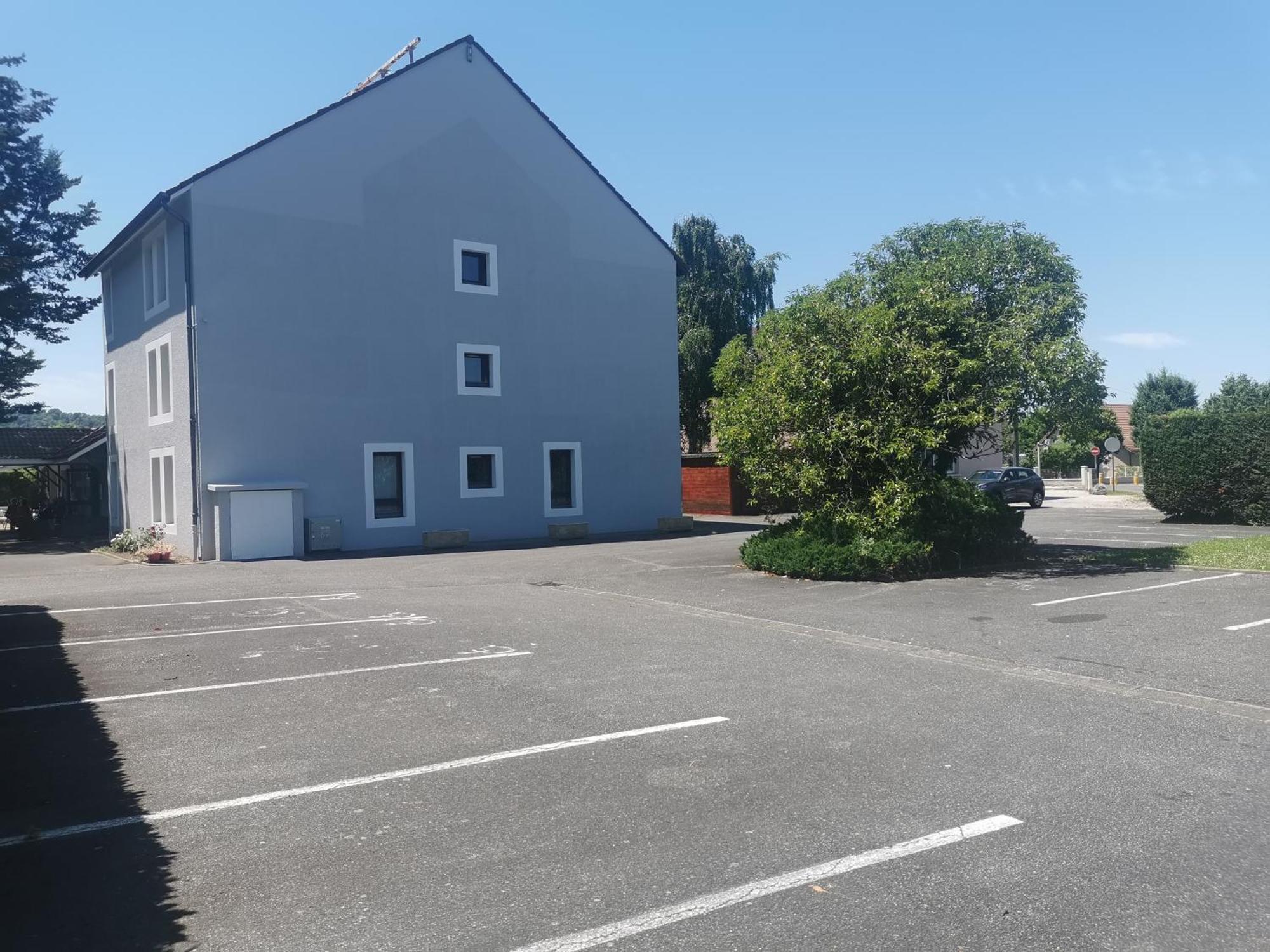 Brit Hotel Confort Pau Lons Экстерьер фото