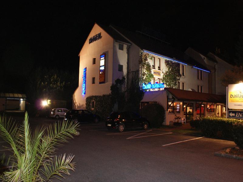 Brit Hotel Confort Pau Lons Экстерьер фото